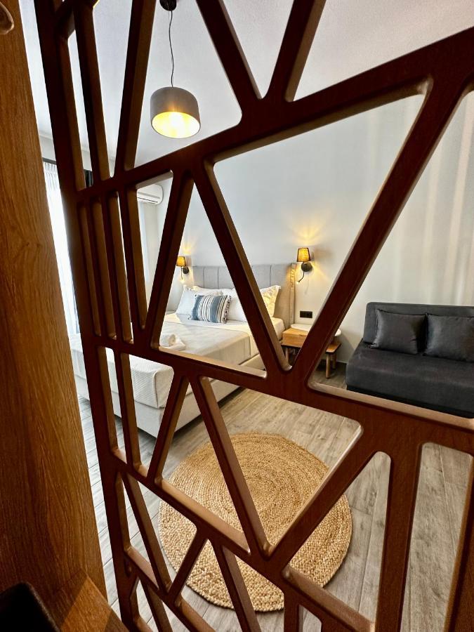 Aparthotel Thea Comfy Living Vrasná Exterior foto